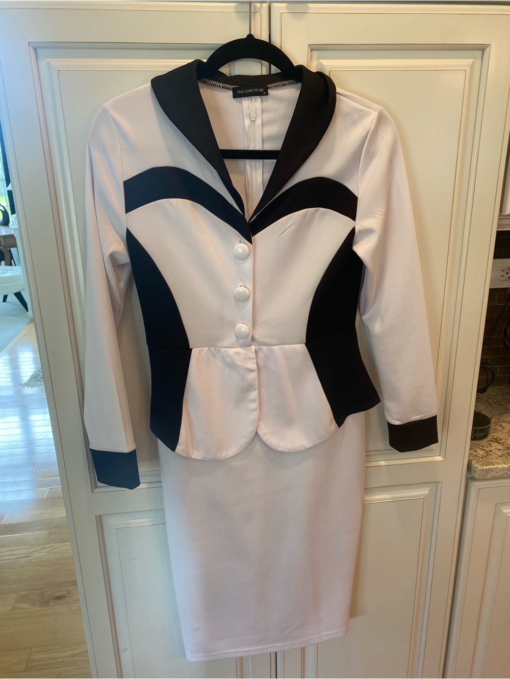 Two-Tone White and Black Peplum Dress Suit